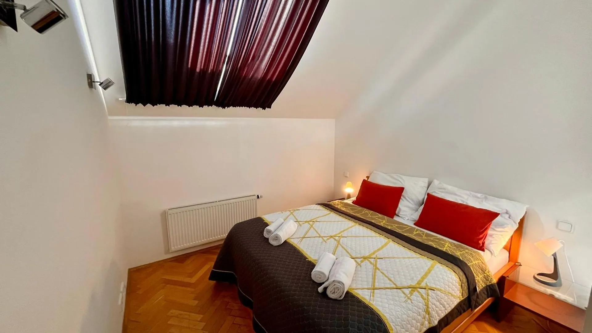 Riverbridge Apartments Praga