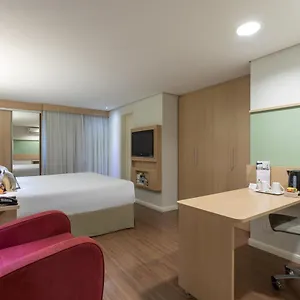 Mercure Nacoes Unidas Отель Сан-Пауло