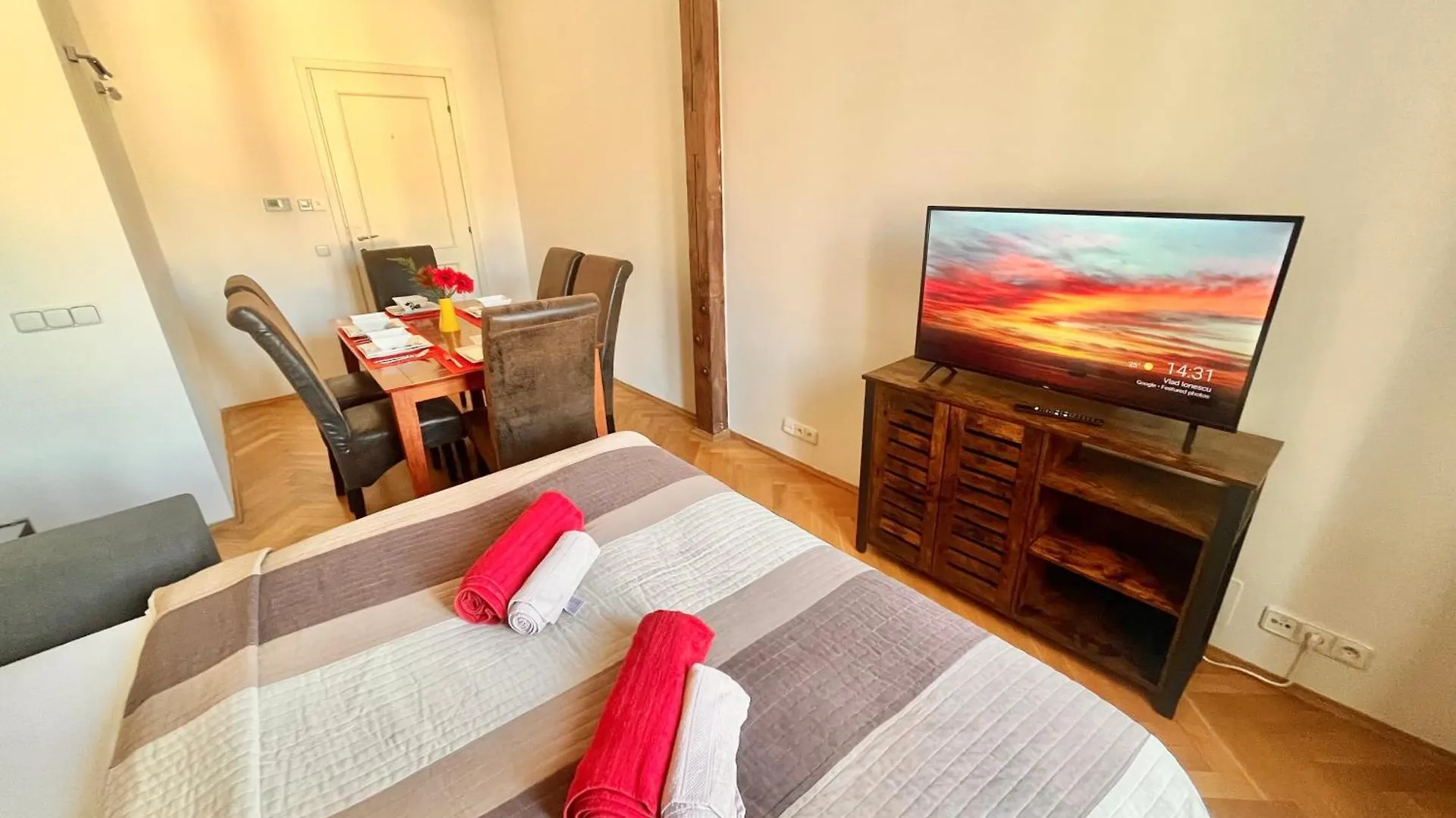 Riverbridge Apartments Praag