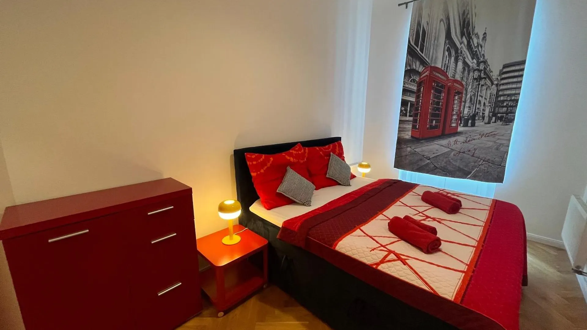 Riverbridge Apartments Praag